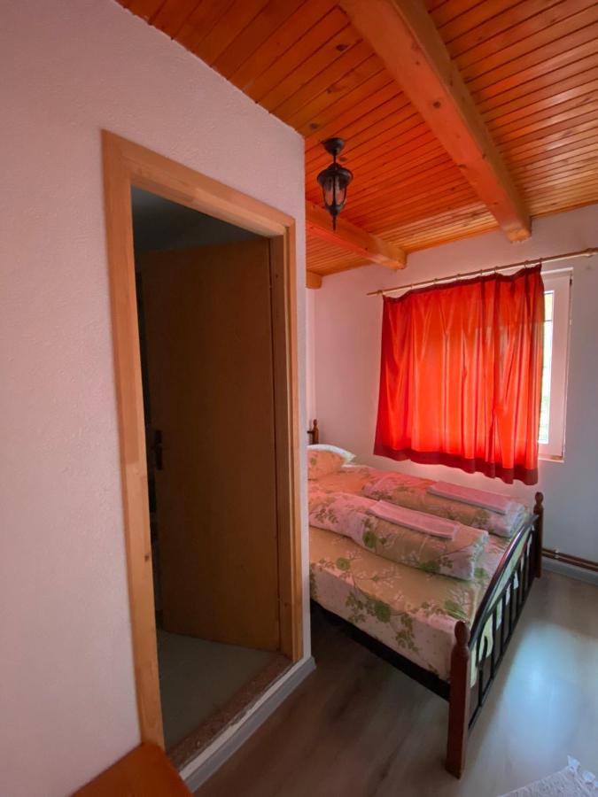 Bed And Breakfast Umoljani ภายนอก รูปภาพ