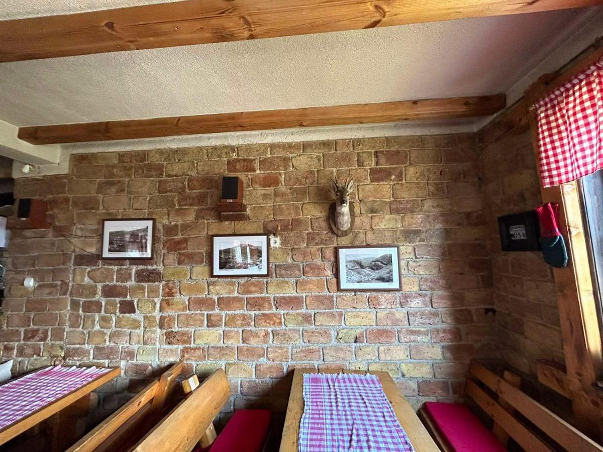 Bed And Breakfast Umoljani ภายนอก รูปภาพ
