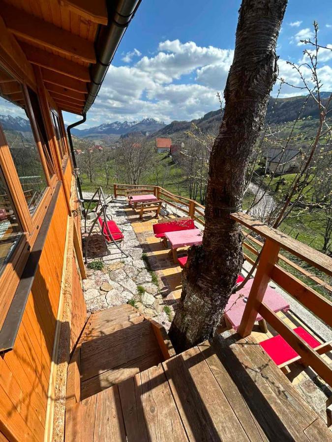 Bed And Breakfast Umoljani ภายนอก รูปภาพ