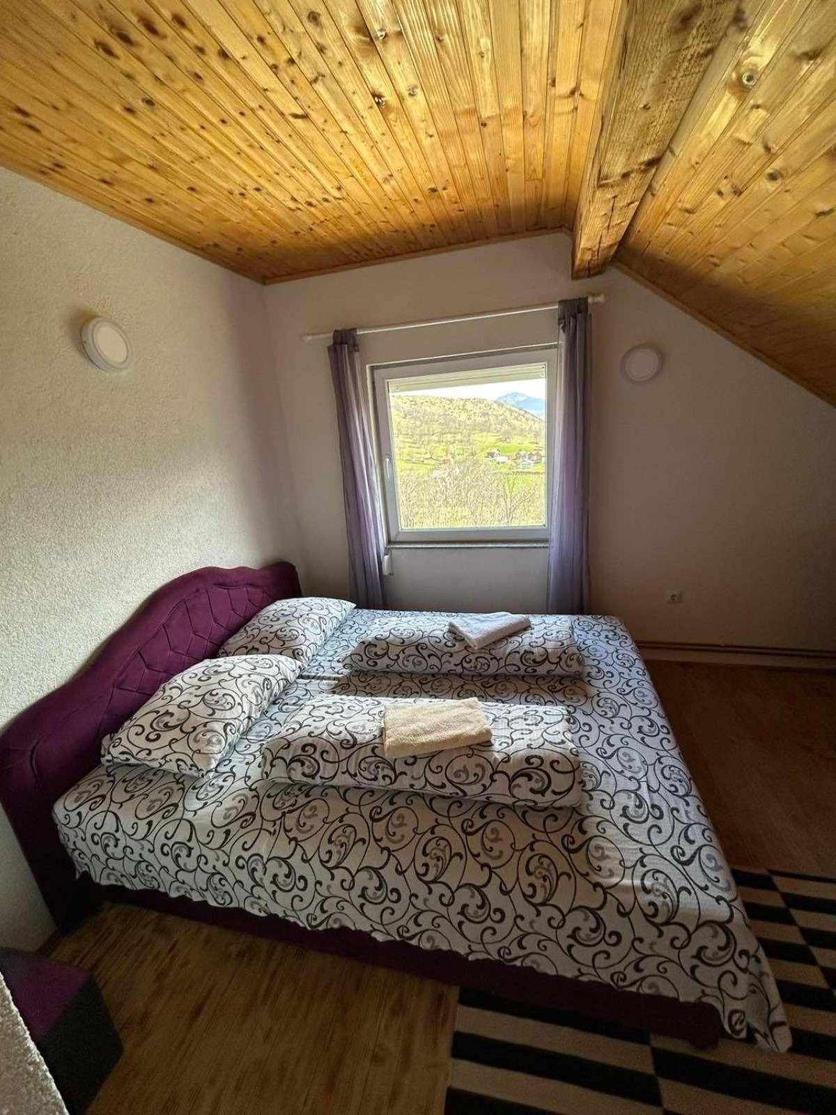 Bed And Breakfast Umoljani ห้อง รูปภาพ